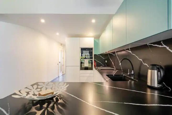 Scarlet'S Place - 1 Bed Victory Village Quinta Do Lago - Beach, Nature, Lakes Bagian luar foto